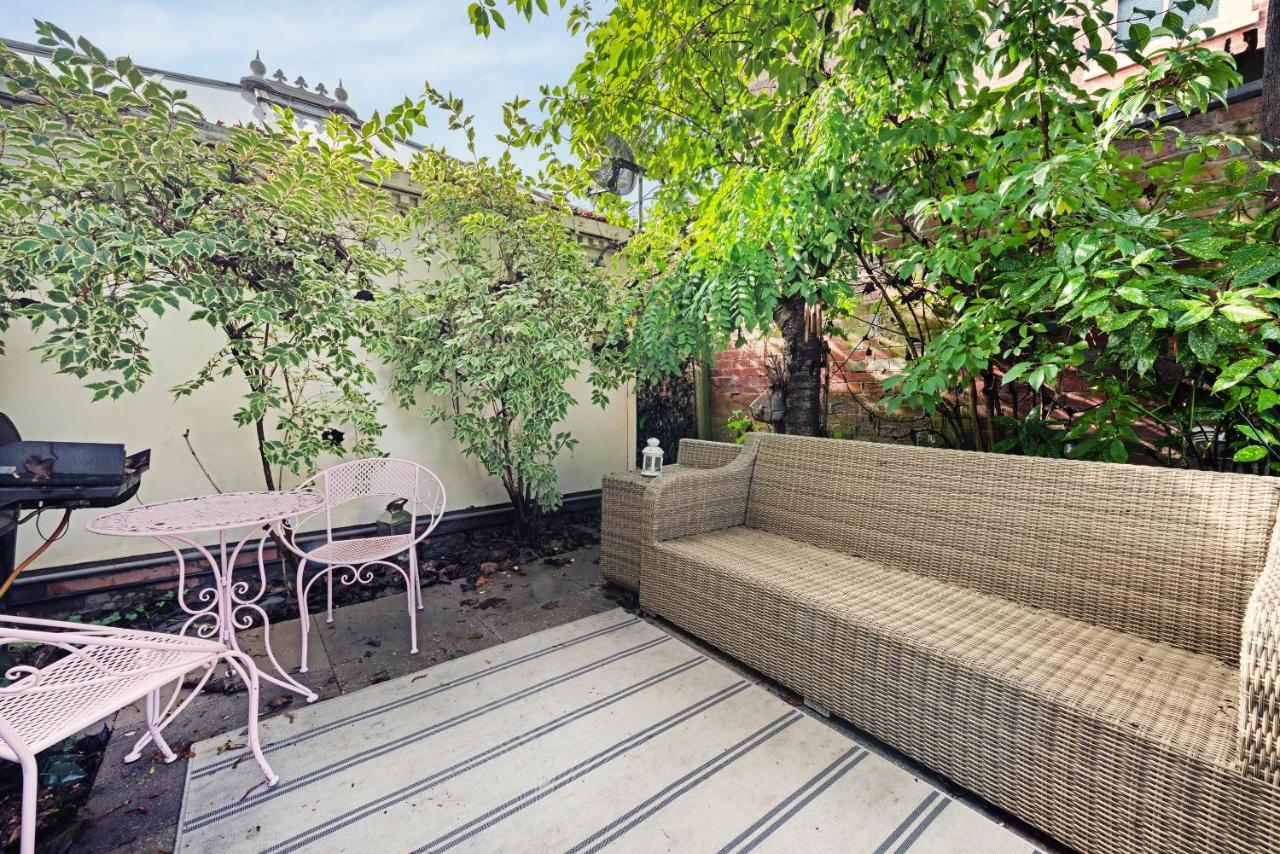 Spacious 2 Bedroom Apartment In Park Estate Nottingham Exterior photo